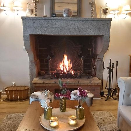 Bed and Breakfast Les Bessonnes Saint-Georges-Haute-Ville Экстерьер фото