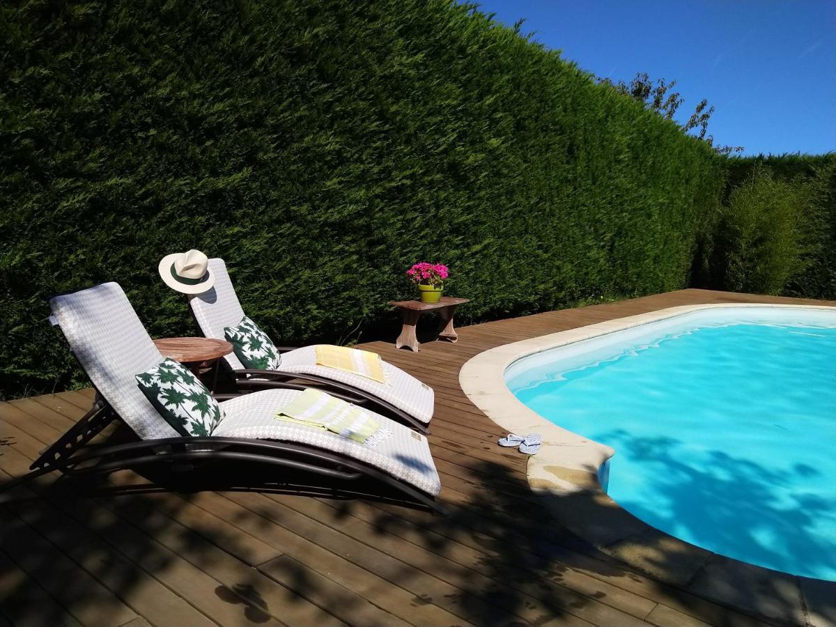 Bed and Breakfast Les Bessonnes Saint-Georges-Haute-Ville Экстерьер фото