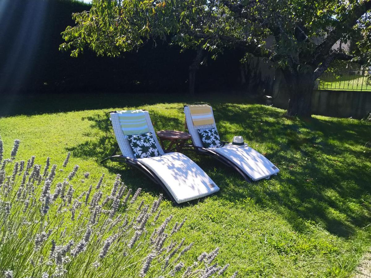 Bed and Breakfast Les Bessonnes Saint-Georges-Haute-Ville Экстерьер фото